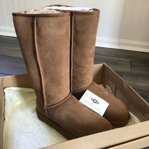 Ugg Boots Classic Tall Chestnut sz9
